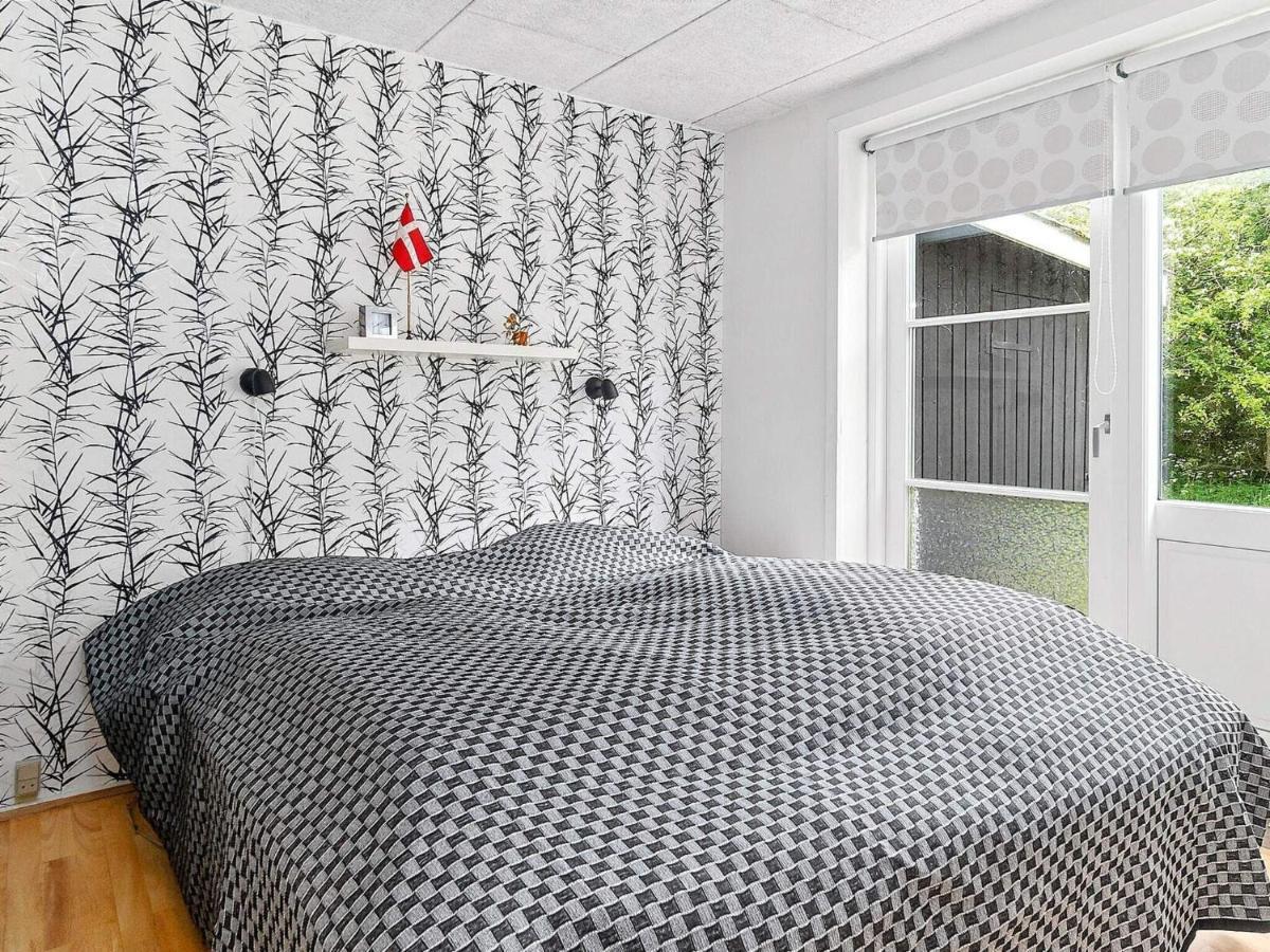 8 Person Holiday Home In Skals Exterior photo